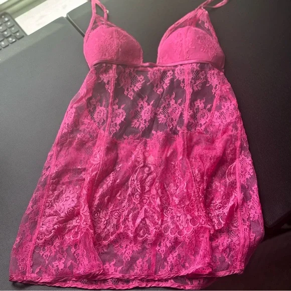 Womens Victoria’s Secret Very Sexy Pink Lace Babydoll Chemise Size Small - Picture 2 of 7
